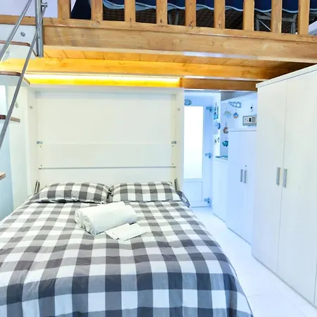 Appartement Studio In With Wifi 800 M From The Beach *